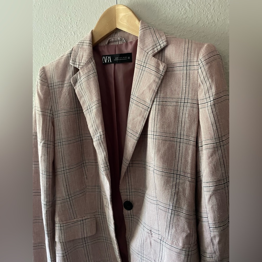 Zara Women’s Dusty Pink Tailored Plaid - US 2, EUR 34